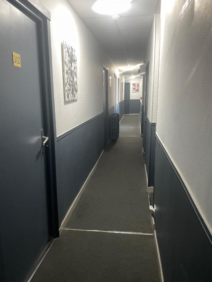 Hotel Le Celtic Montluçon Eksteriør billede